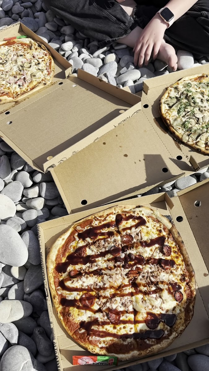 Pizza Pili Photo 2