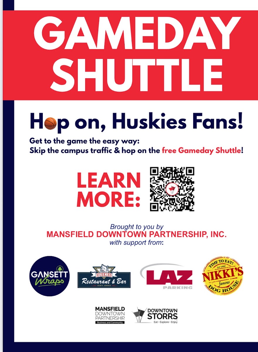 Huskies Restaurant and Bar Downtown Storrs Photo 9