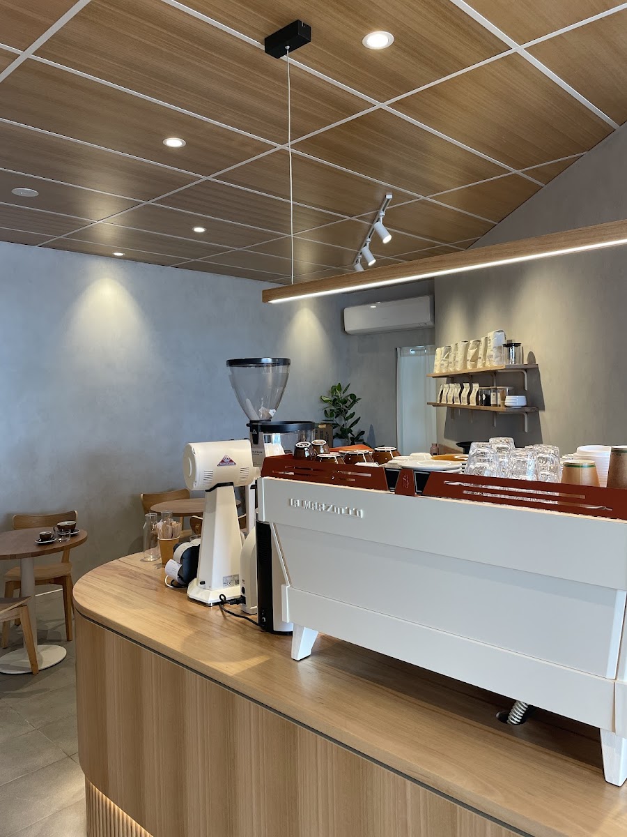 Sachi Coffee Photo 3