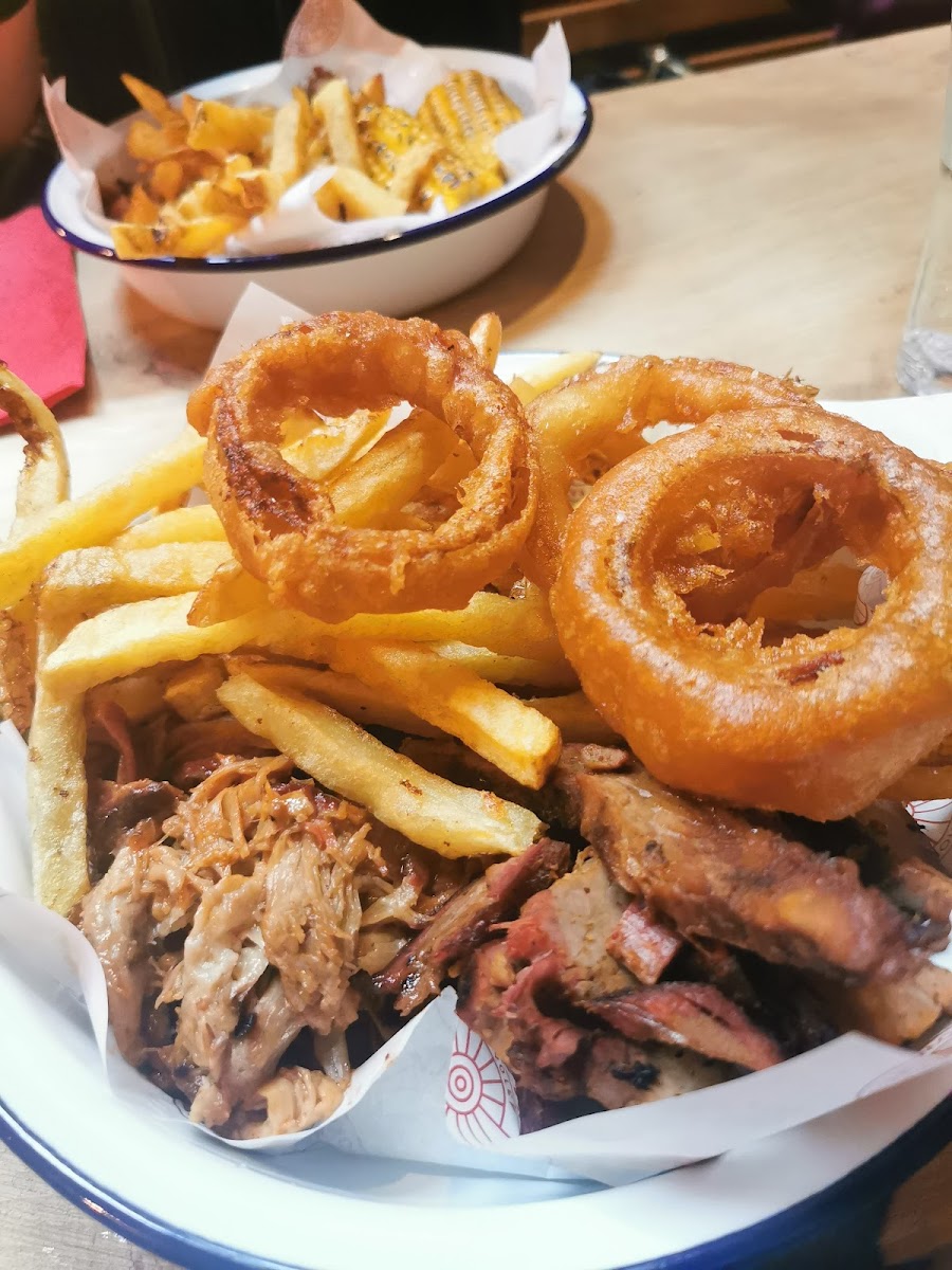 The Smokehouse Photo 7