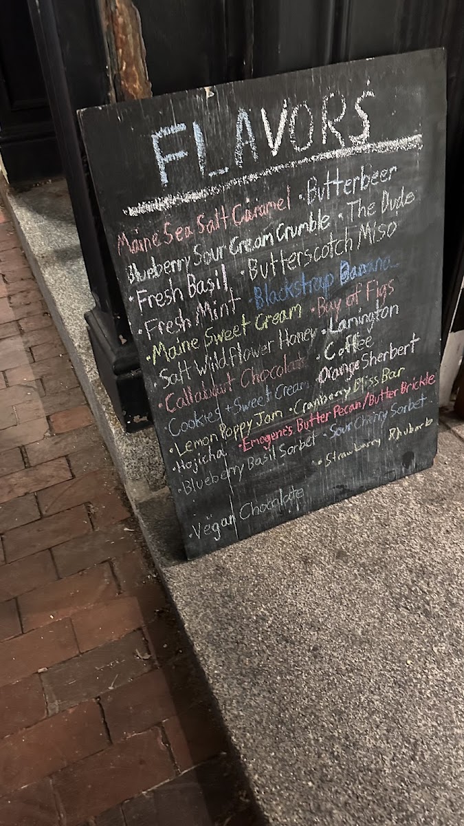 Mount Desert Island Ice Cream Photo Menu 5