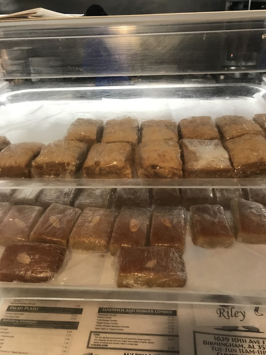 Al's Deli & Grill Photo 6