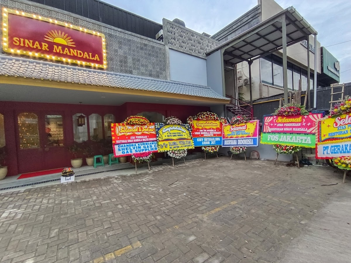 Sinar Mandala Restoran
