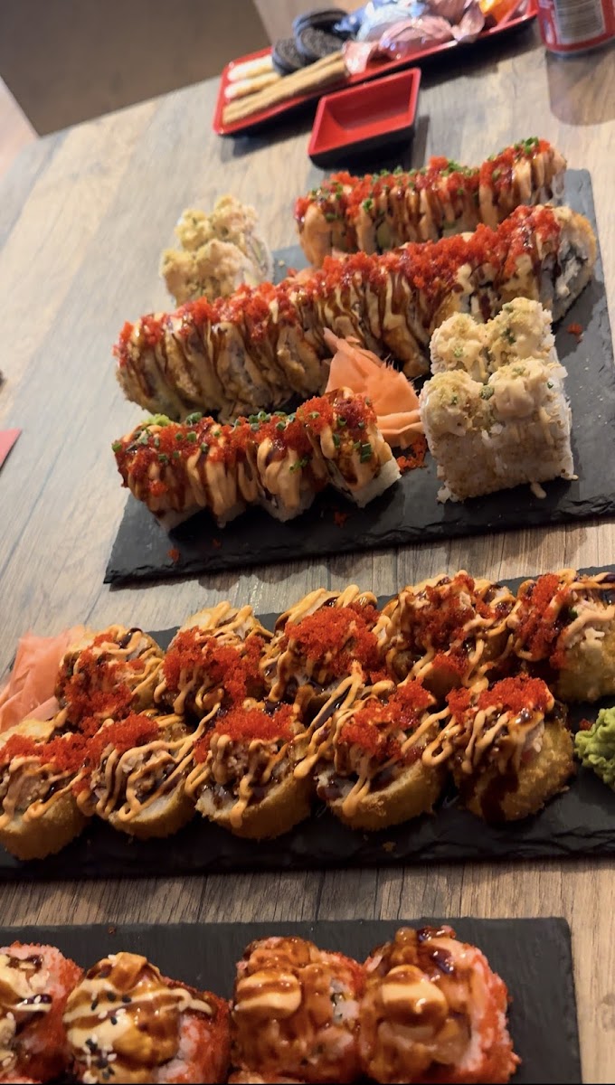 Shamsa Sushi Photo 5