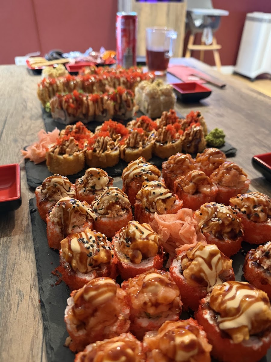 Shamsa Sushi Photo 6