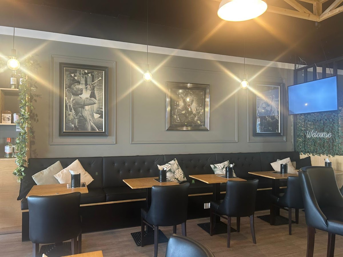 Moss Delph Coffee House, Bar & Eatery