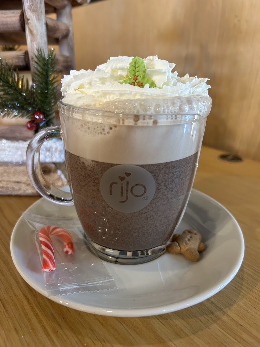 Moss Delph Coffee House, Bar & Eatery Photo 2