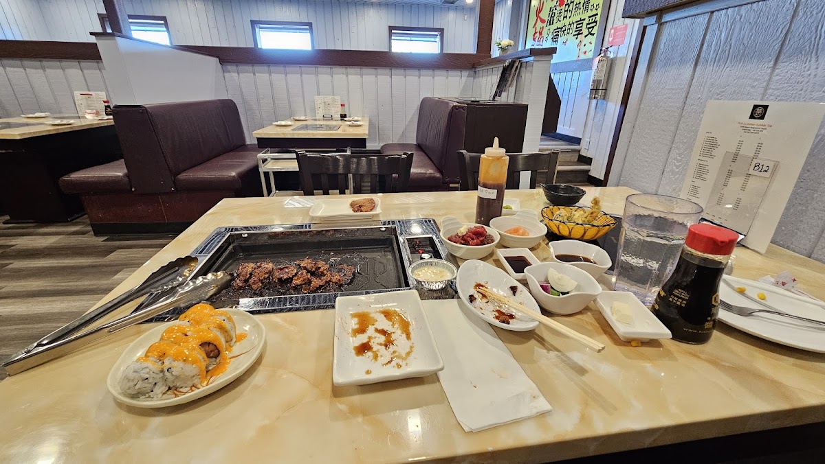 Fusion BBQ Hotpot & Sushi All You Can Eat Photo 6
