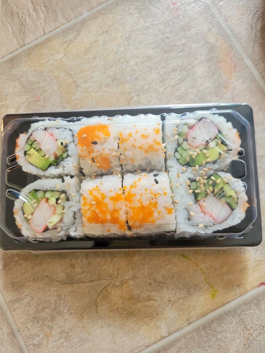 Fusion BBQ Hotpot & Sushi All You Can Eat Photo 7