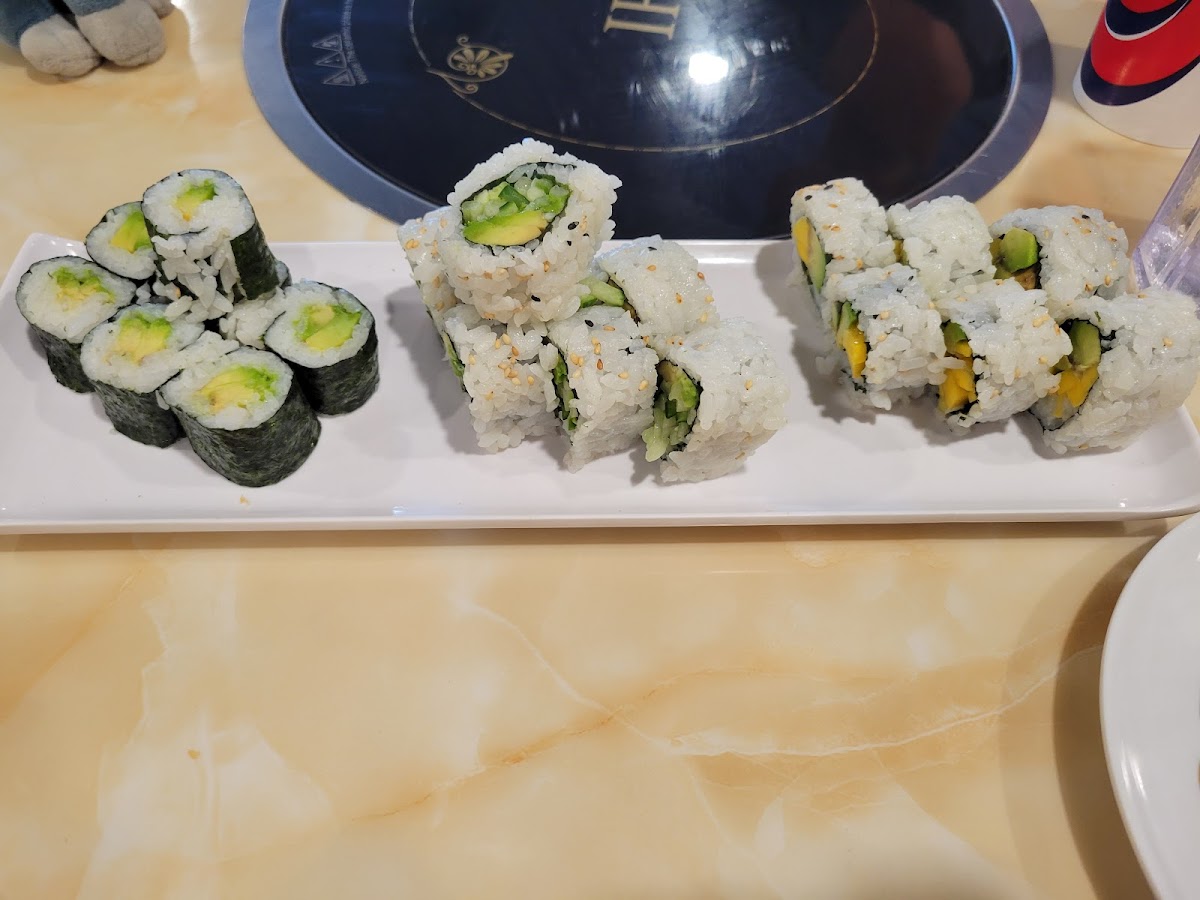 Fusion BBQ Hotpot & Sushi All You Can Eat Photo 8