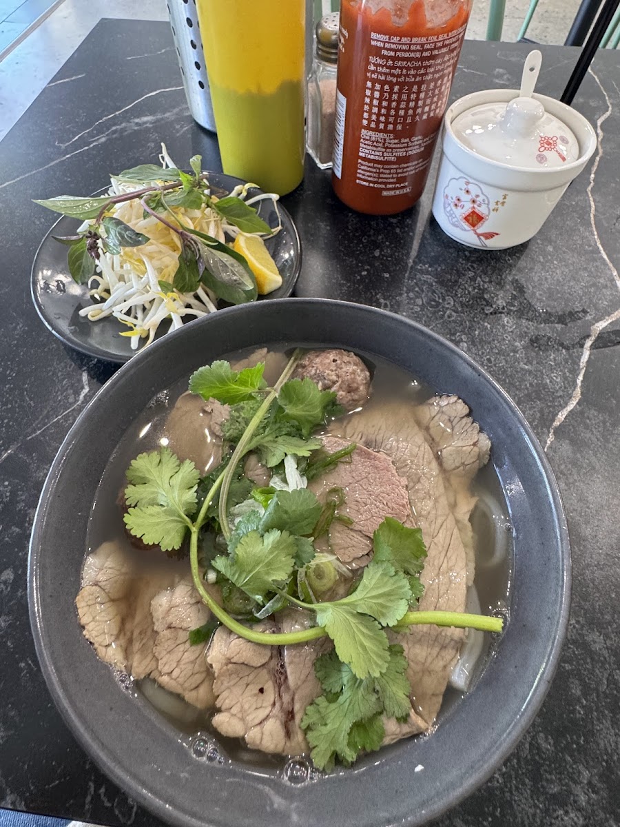 The Vietnamese Guy Albury Wodonga Photo 5