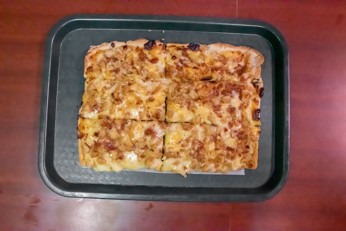 Duke's Pizza Photo 6