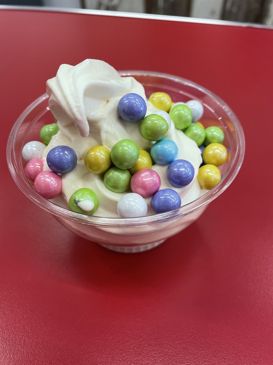 4th Street Ice Cream & Treats Photo 6