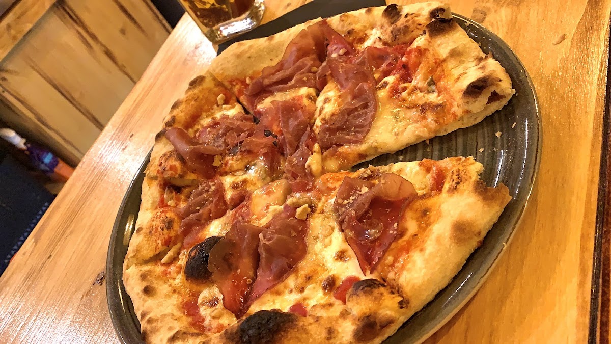 Coco Bello pizzeria Photo 6