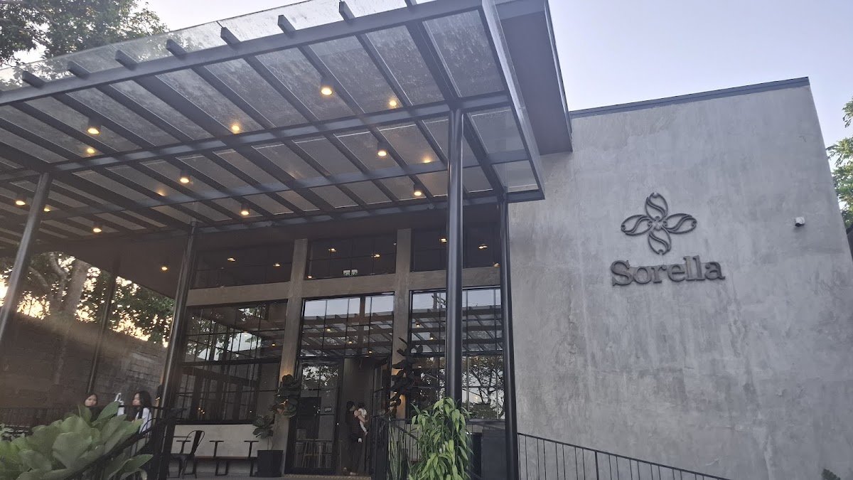 Sorella Cafe & Restaurant