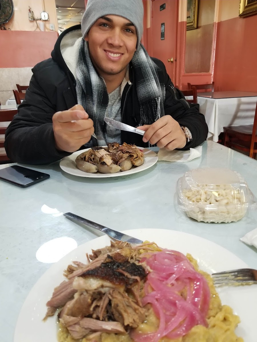 El Placer Restaurant Photo 3