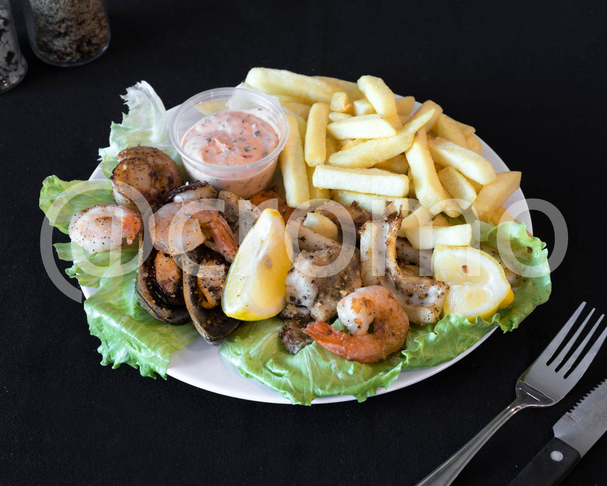 Spuds Seafood & Grill Photo 10