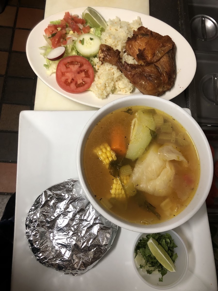 La Fania Bar & Grill Photo 5