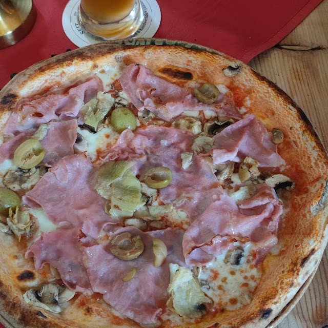 Pizza Capricciosa