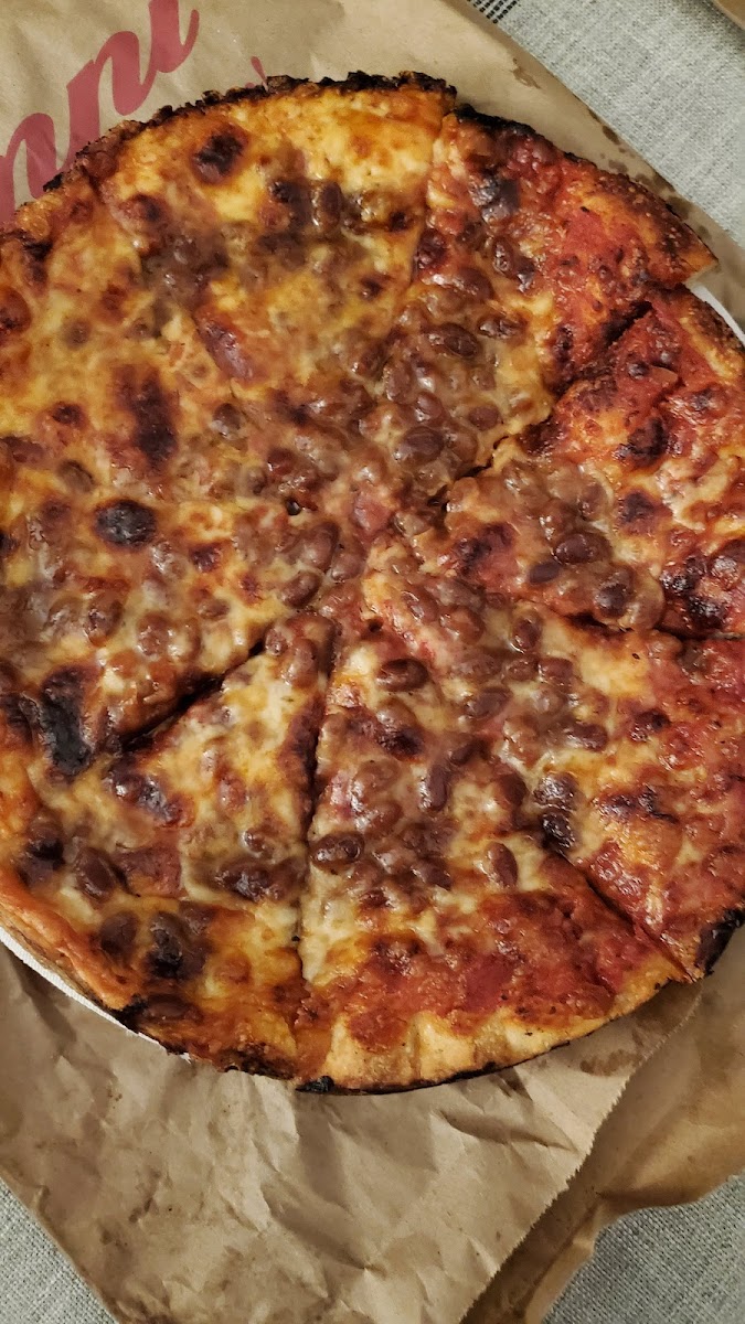 Alumni Pizza Quincy Photo 9