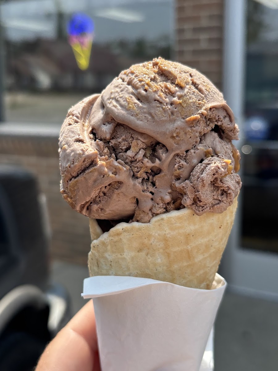 Mooney's Ice Cream Parlor Photo 10