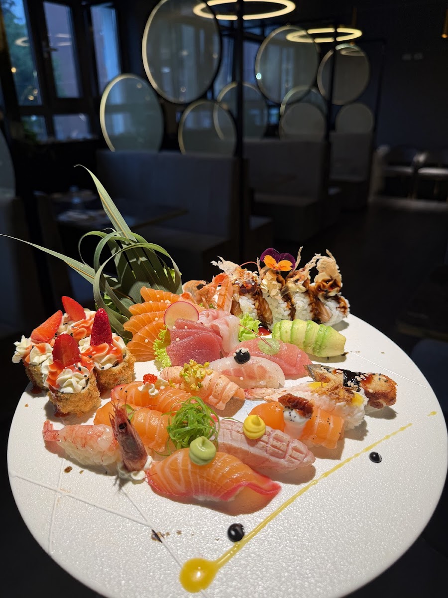 Ok Sushi Restaurant Photo 3