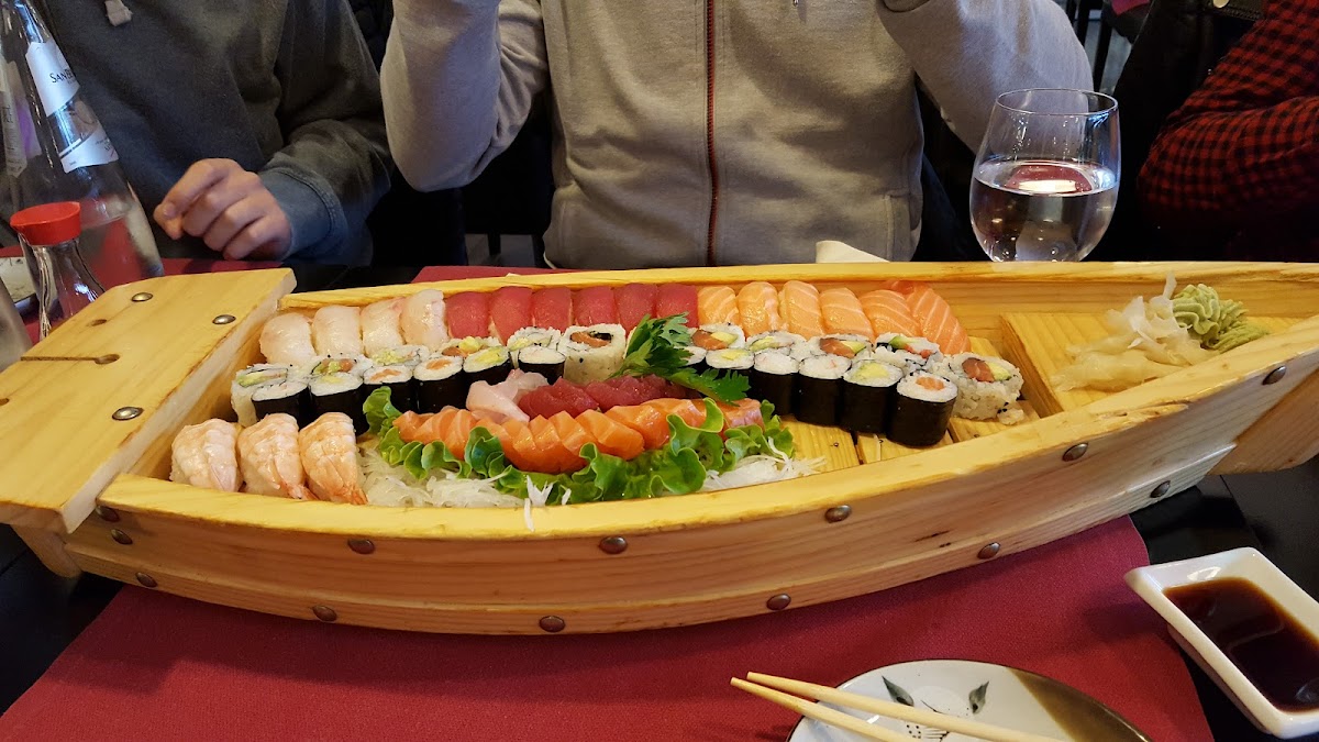 Ok Sushi Restaurant Photo 7