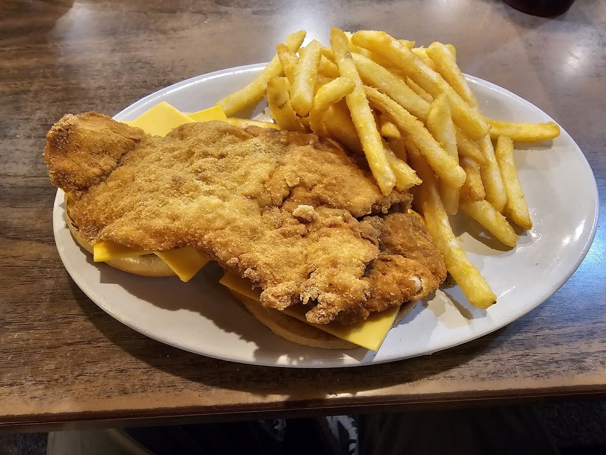 20th Century Restaurant Photo 4