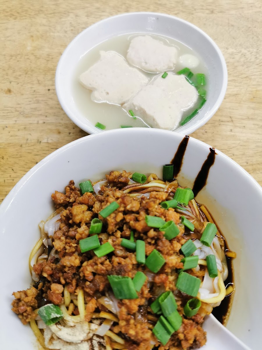 Kedai Kopi & Makanan Chun Heong 新全香咖啡店 Photo 10