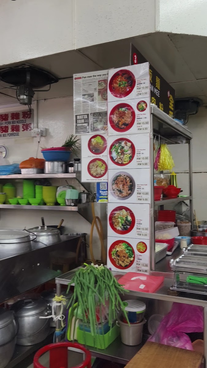 Kedai Kopi & Makanan Chun Heong 新全香咖啡店 Photo 2