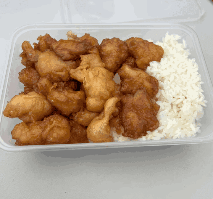 Yi Yi Asian Cuisine Photo 3