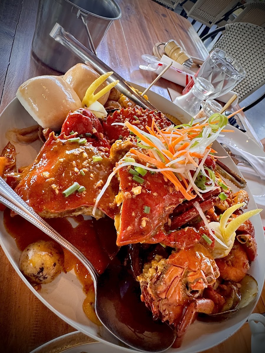 Highland's Crab Restaurant Photo 4