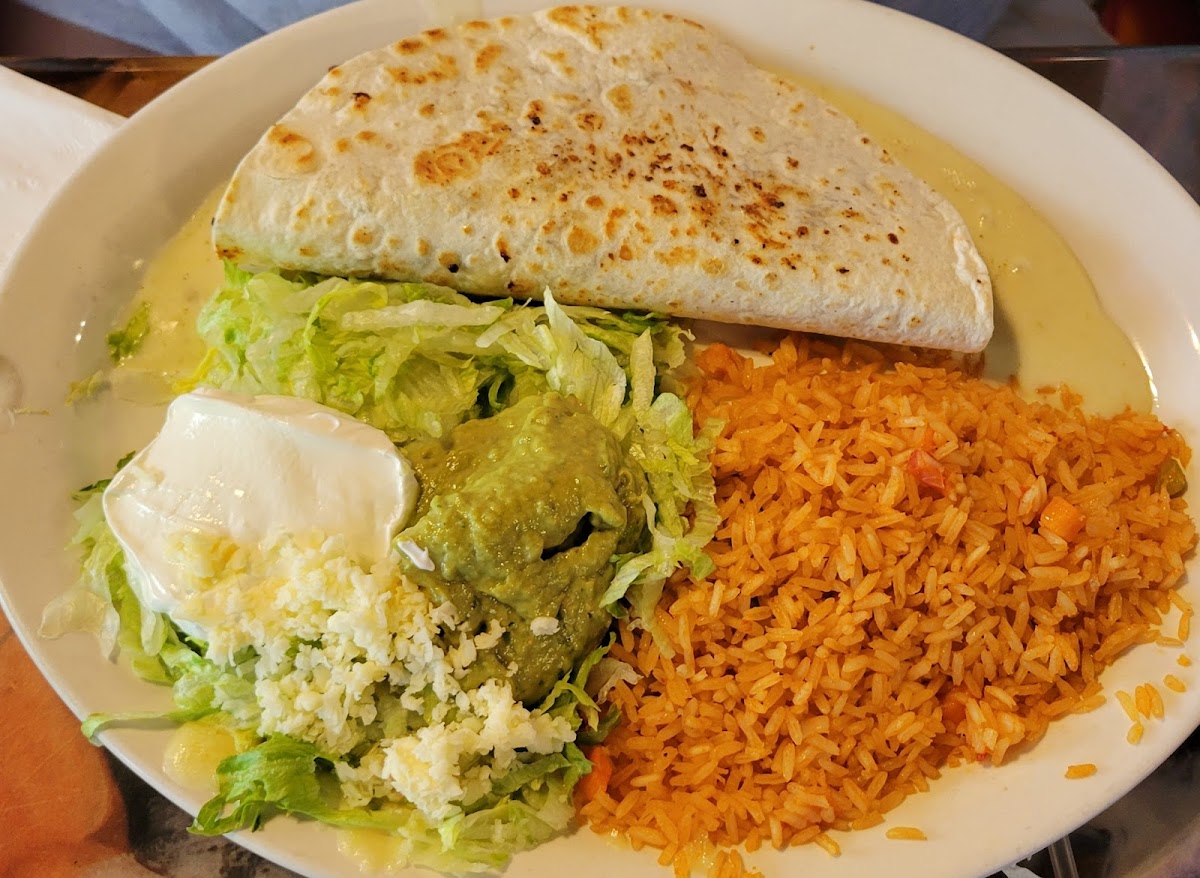 Azteca Mexican Restaurant Photo 2