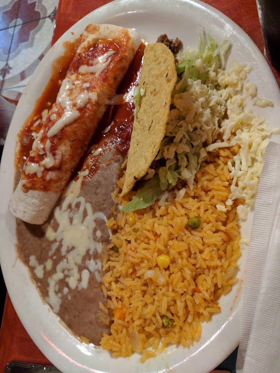 Azteca Mexican Restaurant Photo 8