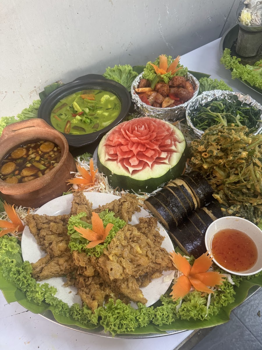 Kinnaree Thai Restaurant 泰国餐馆 Photo 3