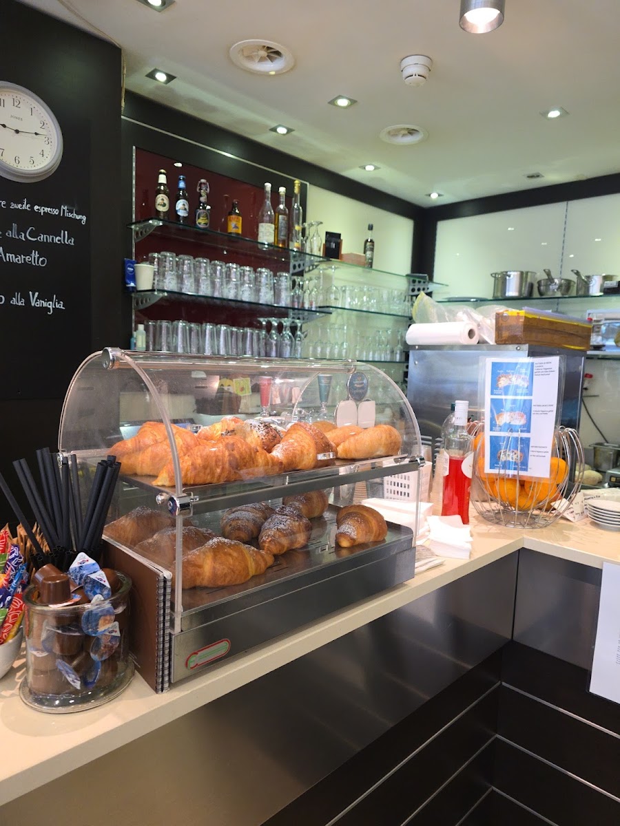 Caffè Bar : Nocciolato Specialty Coffee House Photo 4