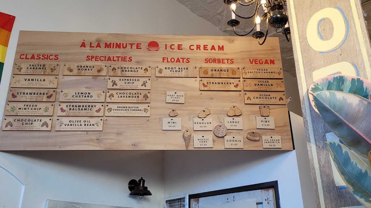 à la Minute Ice Cream Photo Menu 10