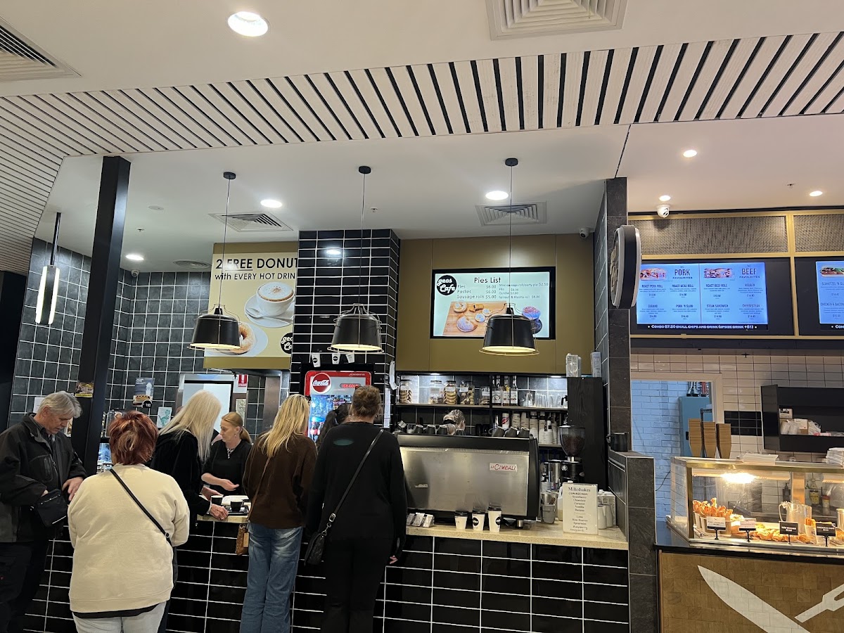 Geo's Café Photo 3