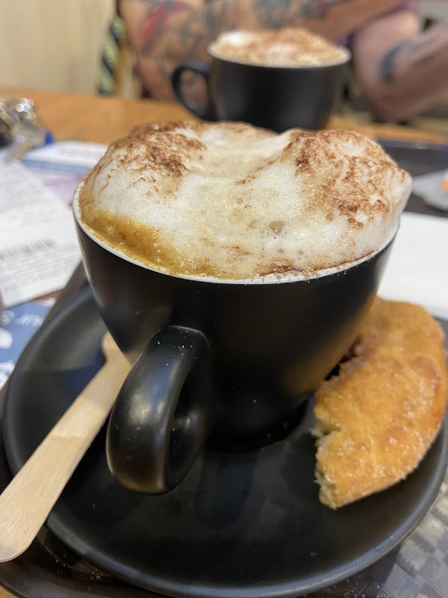Geo's Café Photo 9