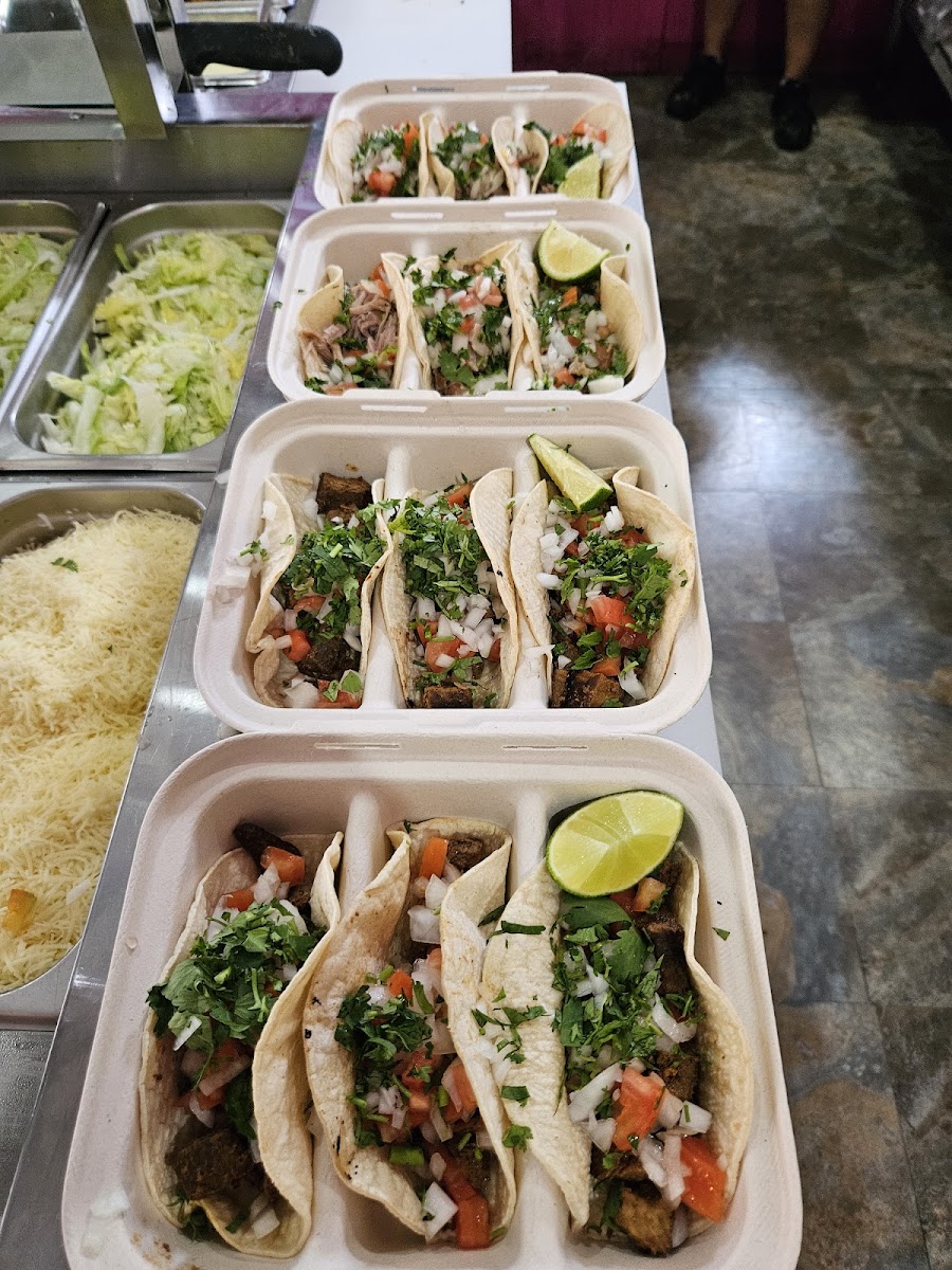 Taqueria la siguanaba Photo 5
