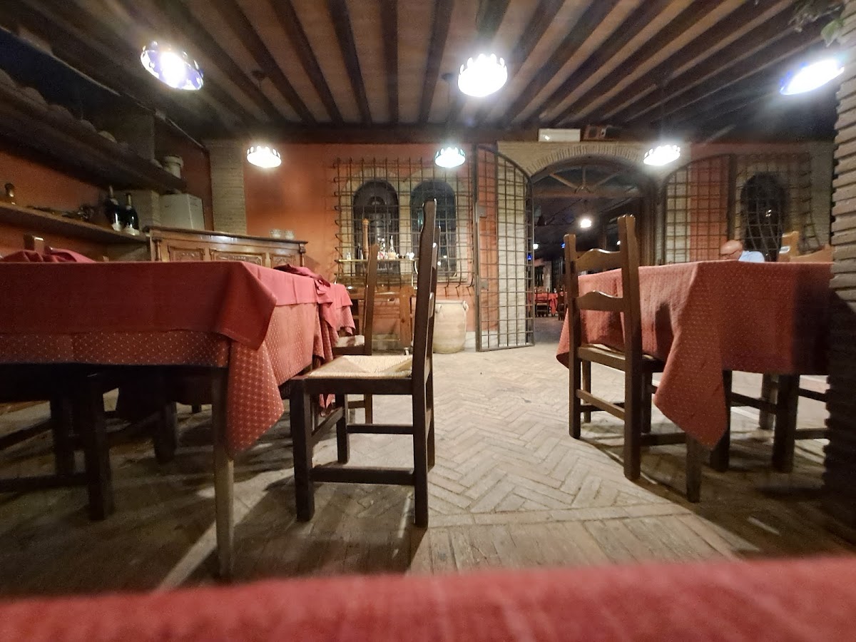 Antica Osteria Da Pietro Photo 3