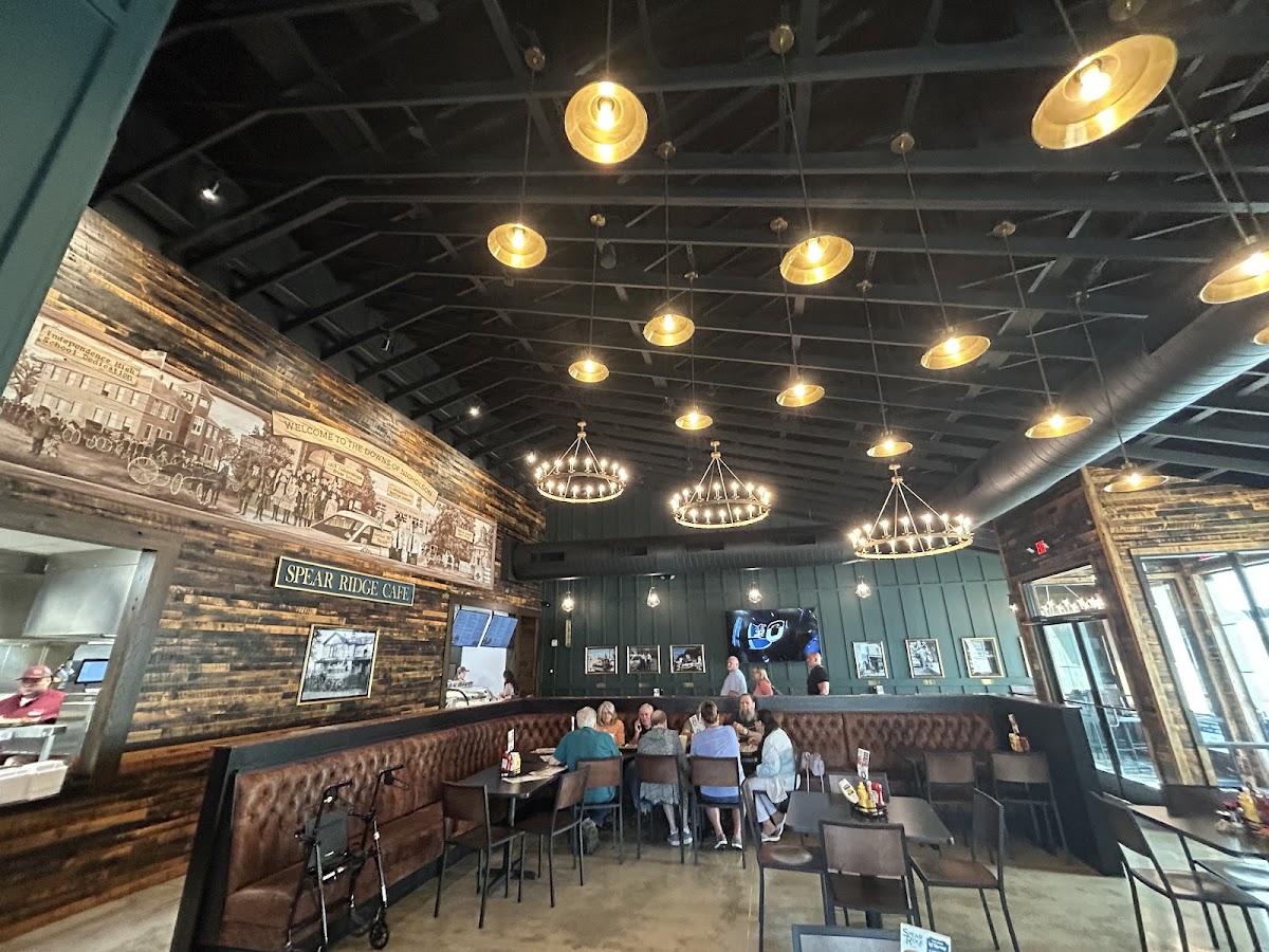 Spear Ridge Cafe Photo 6