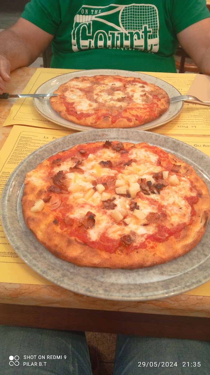 Pizzeria Da Filippo Pisa Photo 10