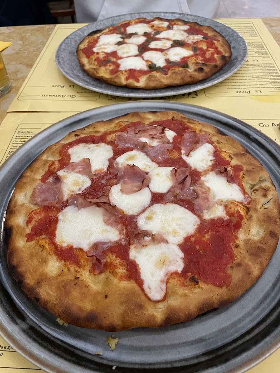 Pizzeria Da Filippo Pisa Photo 4