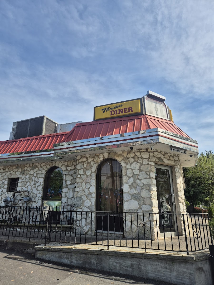 Seven Brothers Diner