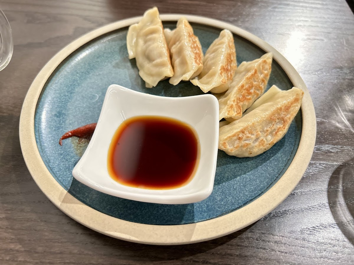 JUGEMU Banff / Modern Japanese Dining Photo 5