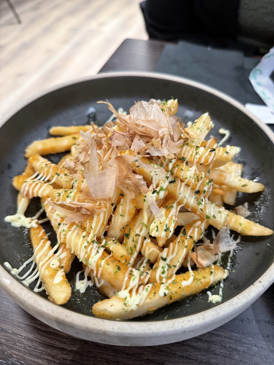 JUGEMU Banff / Modern Japanese Dining Photo 8