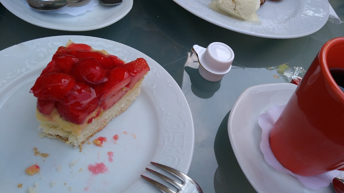 Roger's Restaurant Photo 10