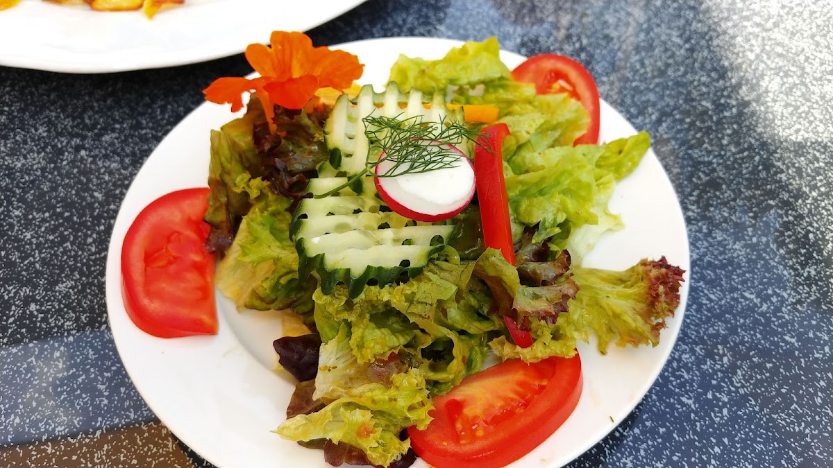 Roger's Restaurant Photo 5
