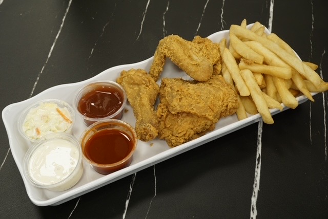 Harbor Chicken & Seafood Market Photo 7